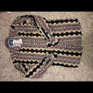 Patterned wrangler button up